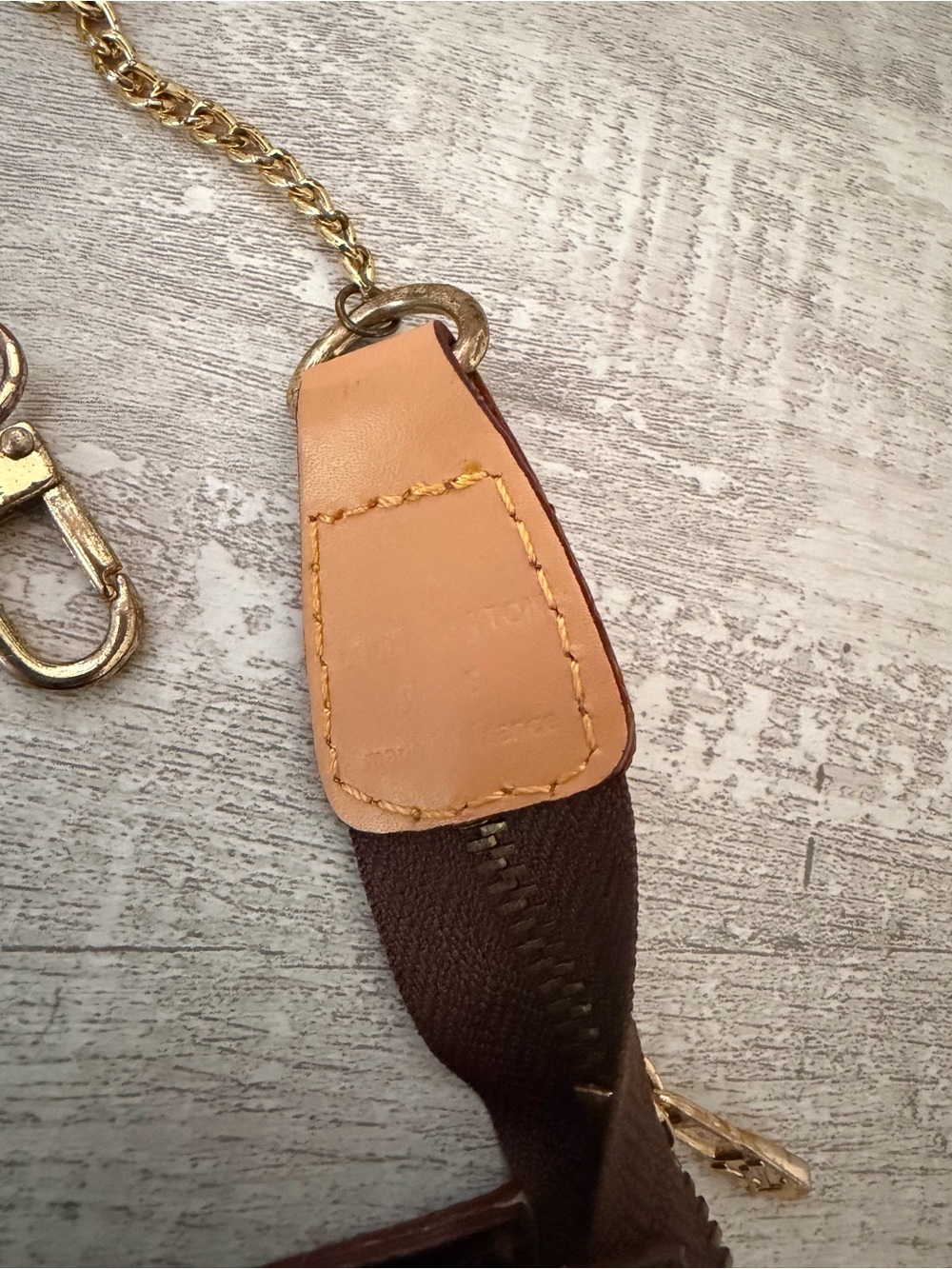 Louis Vuitton Mini Pochette - Picture 11 of 15